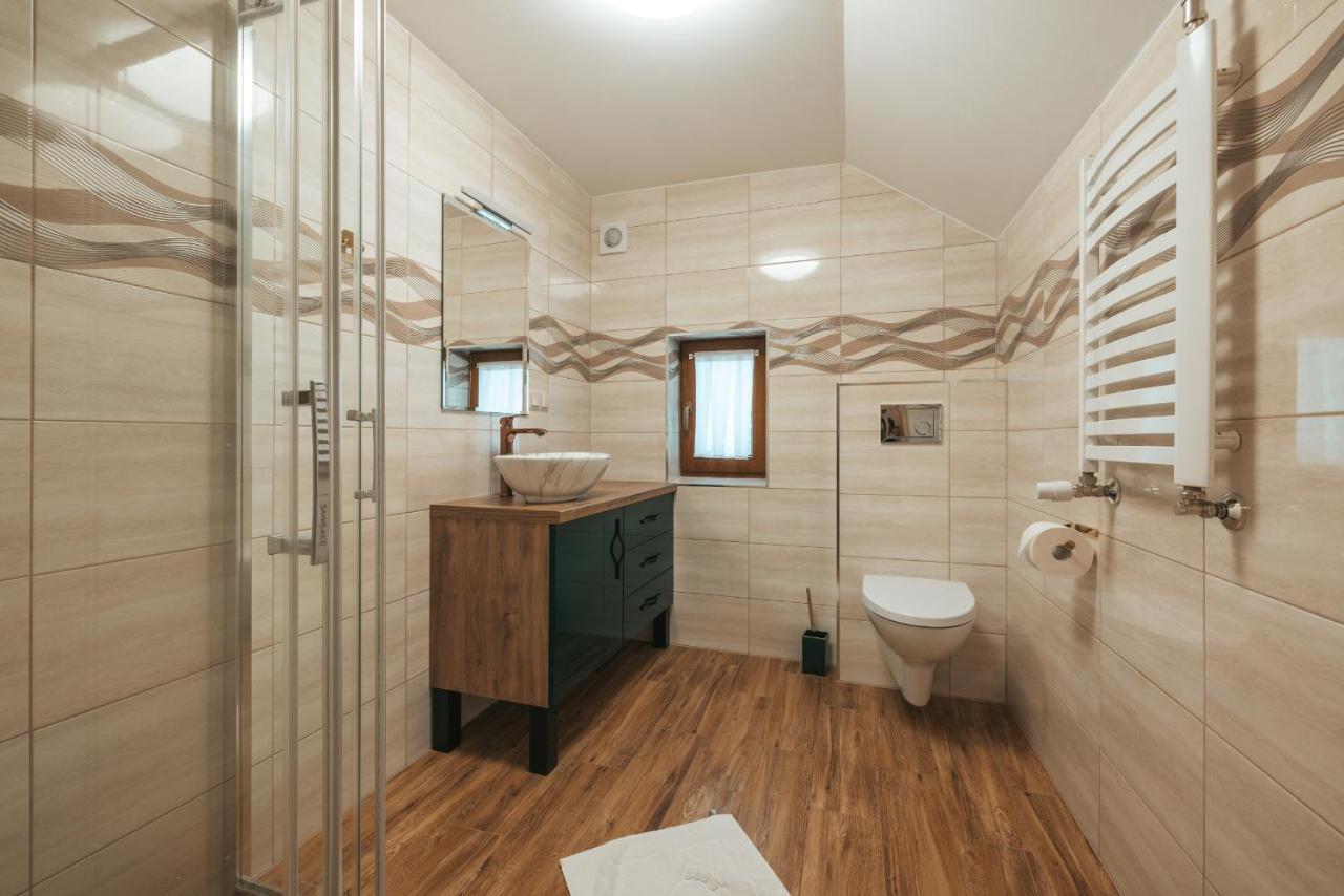 Apartamenty Grand Tatry - Sauna I Jacuzzi Wliczone W Cene Pobytu - 10 Minut Pieszo Od Term Bania ביאלקה טטרנסקה מראה חיצוני תמונה